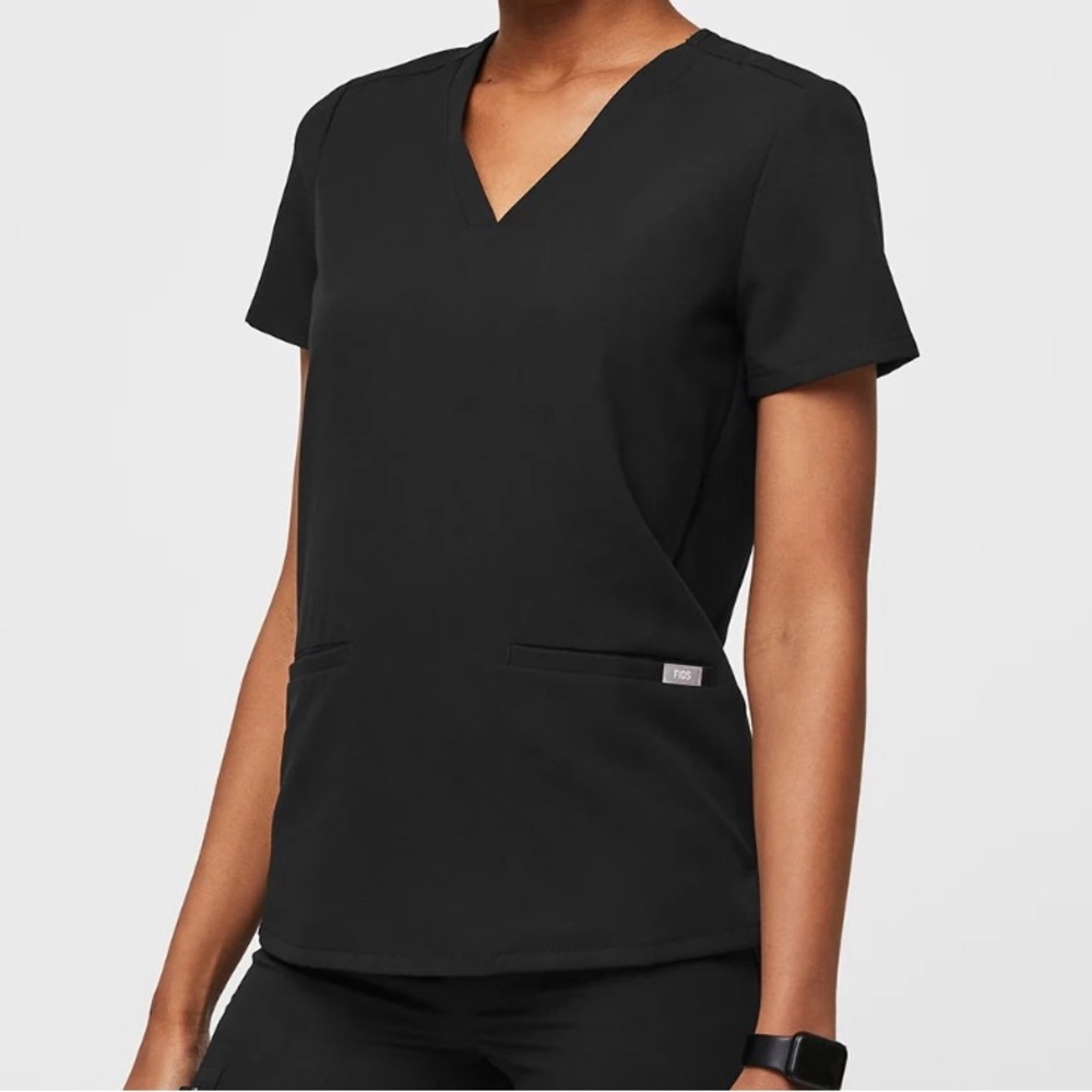 FIGS Black scrub set